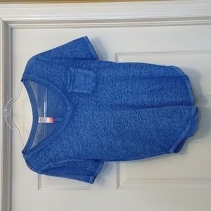 No boundaries blue top